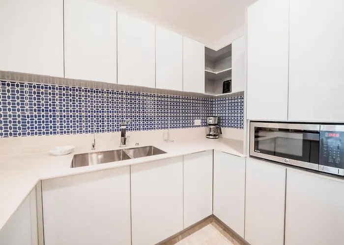 Cruz Con Mar 2Br - Private Jacuzzi & Bbq Apartment